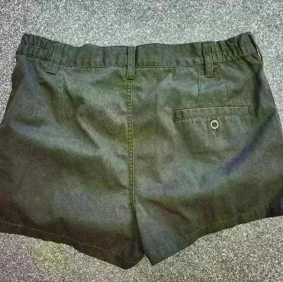 RETRO 90S CASUALS SIZE 10  KAHKI SHORTS - Picture 2 of 6